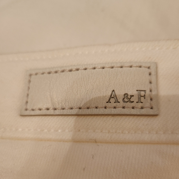 Abercrombie & Fitch Harper White Jeans - Picture 6 of 6